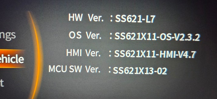 After the wrong flash: OS and HMI report SS621X11, MCU SW still shows SS621X13-02